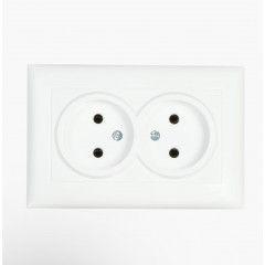 Almera BATI Розетка подвійна без заземлення біла